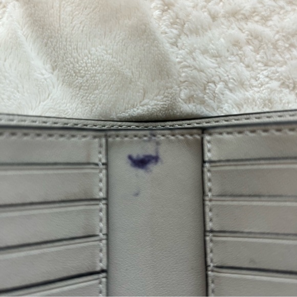 COACH wallet with small card holder - Picture 6 of 6